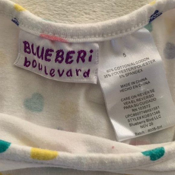 Dress bundle, Girls size 5 short sleeved dresses, bundle of 4 - Picture 10 of 13